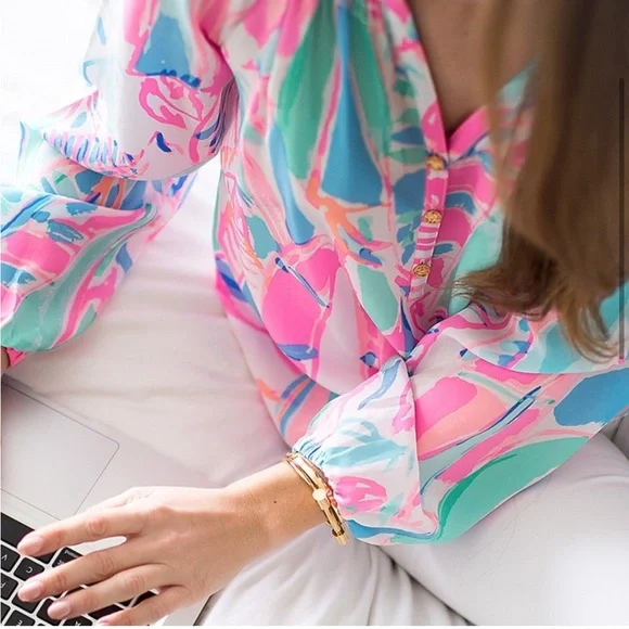 Lilly Pulitzer 100% Silk Elsa Blouse Top Shirt Floral Leaf Out to Sea Nautical S - Picture 3 of 10